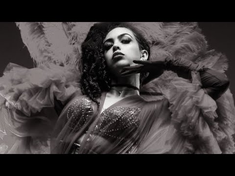 Promotional video thumbnail 2 for Qu'in de la Noche - Burlesque, Dance, Specialty Entertainment
