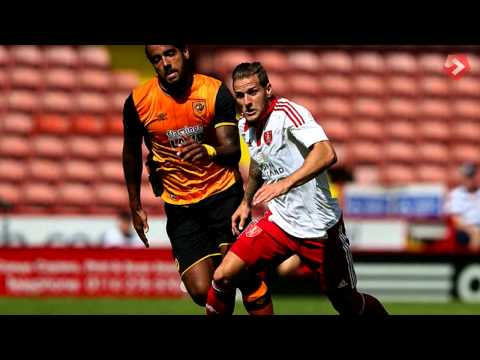 Blades 1-1 Hull - action photos