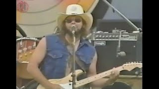 Hank Williams Jr. - Honky Tonkin&#39; 1983