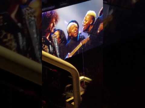 Lenny Kravitz Prince tribute