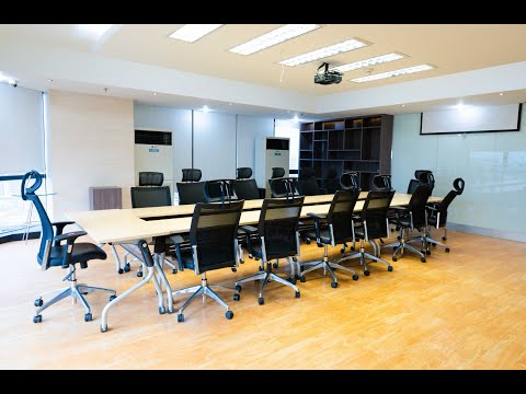 ให้เช่าสำนักงาน ในซอยเอกมัย สุขุมวิท 63 ในตึกสำนักงานระดับพรีเมี่ยม (SSP Tower) เดินทางสะดวกด้วยรถไฟฟ้า เข้าออกได้หลายทาง พร้อมทั้งห้องประชุมใหญ่/พื้นที่ทำงาน ห้องส่วนตัว และห้องผู้บริหาร - video