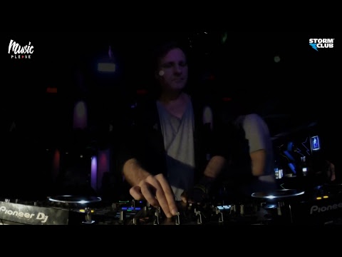 Loutka & Bidlo | Music Please