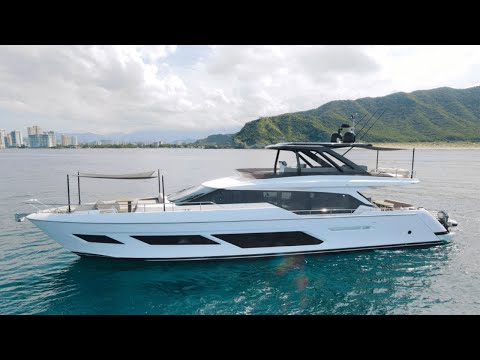 Ferretti Yachts 720 video