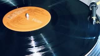 John Denver .. Away In A Manger