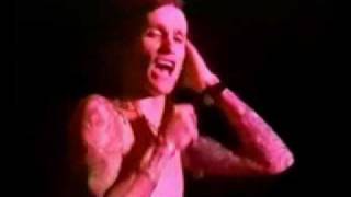 Buckcherry - Drink The Water (Live at Osaka Dome 1999 - 10 of 12 )