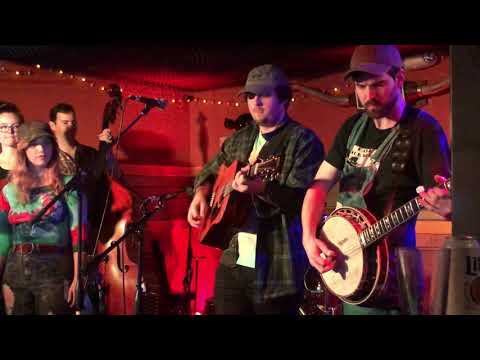 Sierra Ferrell w/The East Nash Grass - I Think I’ll Just Go Away (Stanley Brothers)