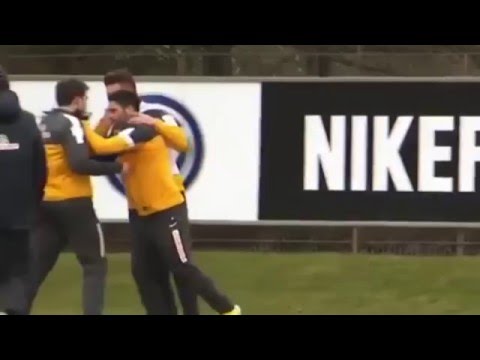 Arnautovic VS Sokratis Papastathopoulos fight