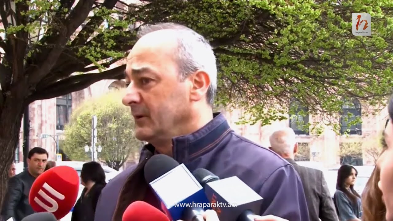 Անձնագիր փոխելը տևում է կես տարի, ամենուր թակարդներ են. արցախցի