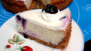 עוגת גבינה ניורק צ'יז קייק אוכמניות New York Cheese Cream Blueberries Cake מטבח בקלי קלות (ליהי קרויץ - מטבח בקלי קלות) - התמונה מוצגת ישירות מתוך אתר האינטרנט יוטיוב. זכויות היוצרים בתמונה שייכות ליוצרה. קישור קרדיט למקור התוכן נמצא בתוך דף הסרטון