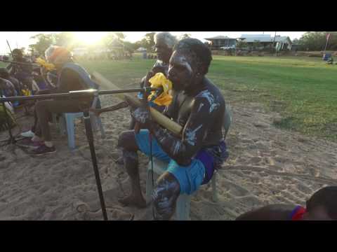 Barrawu (Boat) Opening - Nunggarrgalu Clan - Numburindi Festival 2016