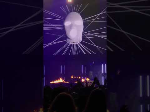 Twenty One Pilots - Car Radio live Forum Alter Ego Jan. 19, 2019