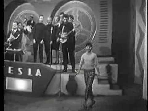 1961 Waldemar Matuška a sbor - Kočka na okně (live)
