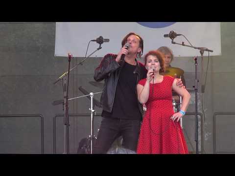 S čertem si hrát (Burton Lane / Jiří Voskovec, Jan Werich)