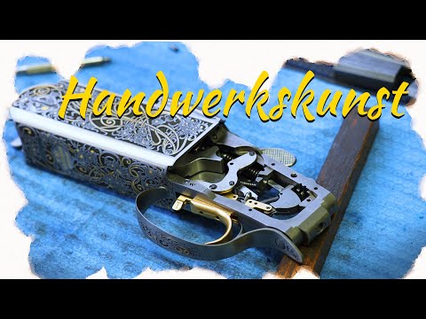 Teppe and Schwenen in the weapon forge