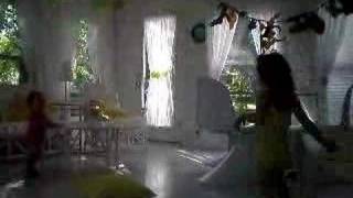 oi oi shomaker girls dancing to section 5