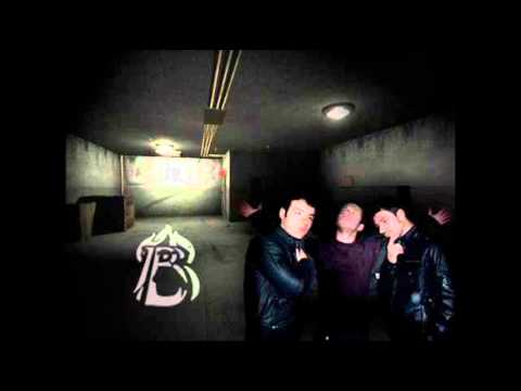 Burn - Larg me qendro