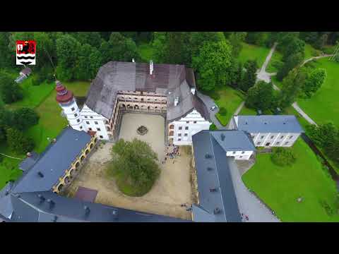 Zámek a obec Velké Losiny