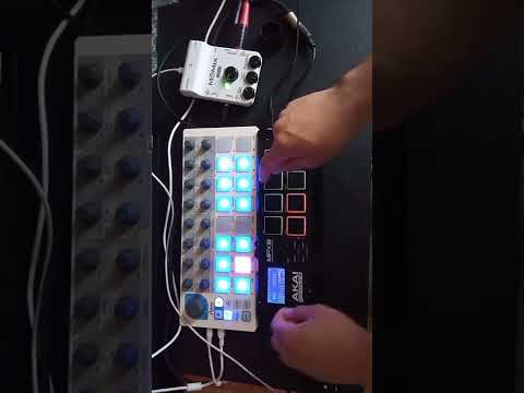 Drum & Bass /Akai Mpx8 /Arturia Beatstep/Momix joyo