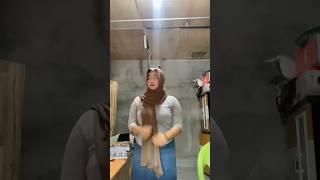 Download lagu Kita mulai upload lagi #gununggede #hijab #masukberanda #keşfet mp3