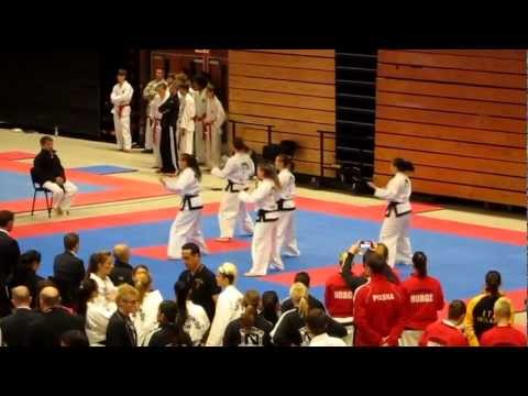 ITF Taekwon-Do World Cup Brighton 2012 - New Zealand Women's team pattern - Choong-Moo