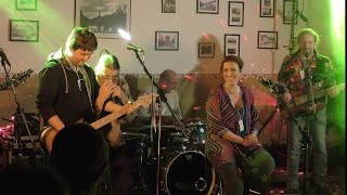 Video Lee banda "Blues o tom, kam nemůže čert" (4K)