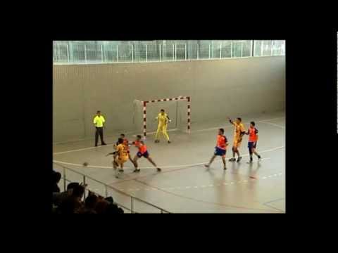 4 paradones en 30 segundos de Carlos (BM Villafranca)