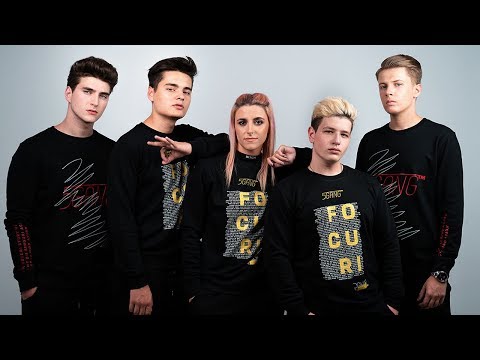 "5GANG DEJA E BRAND"