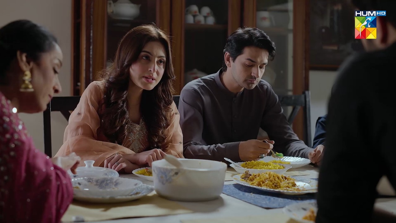 Sadia Ke Janay Ka Jashan Mnaya Ja Rha Hai😱 #sunitamarshal #deewar - HUM TV