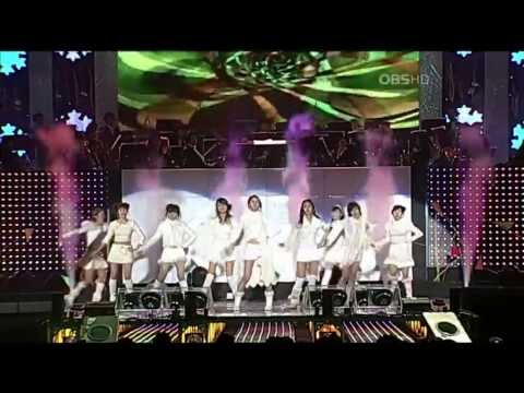 Kissing You - Girls Generation (SNSD) Live 2