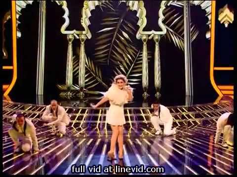 MUST SEEThe X Factor 2010   Katie Waissel Live Show 3