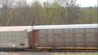 preview picture of video 'BNSF Westbound intermodal train on Ottumwa Sub'