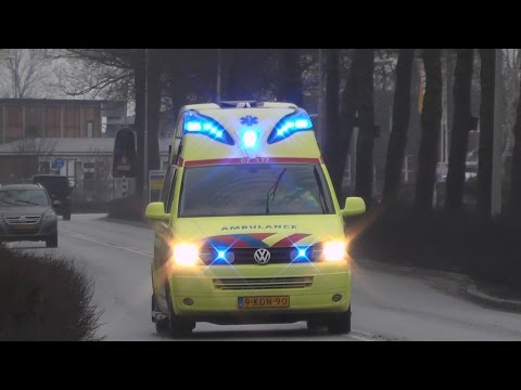 A1, Silverline Ambulance 02-117 Dokkum naar het Medisch Centrum Leeuwarden