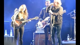 Melissa Horn och Lasse Winnerbäck framför Som jag hade dig förut i Uppsala 12 Augusti 2016