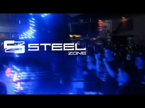 ROBOTS EN ANIVERSARIO DE STEEL By BLOODY