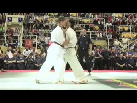 SHINKYOKUSHINKAI EUROPEAN KARATE CHAMPIONSHIP 2012 Marius Ilas vs Jimmie Collin