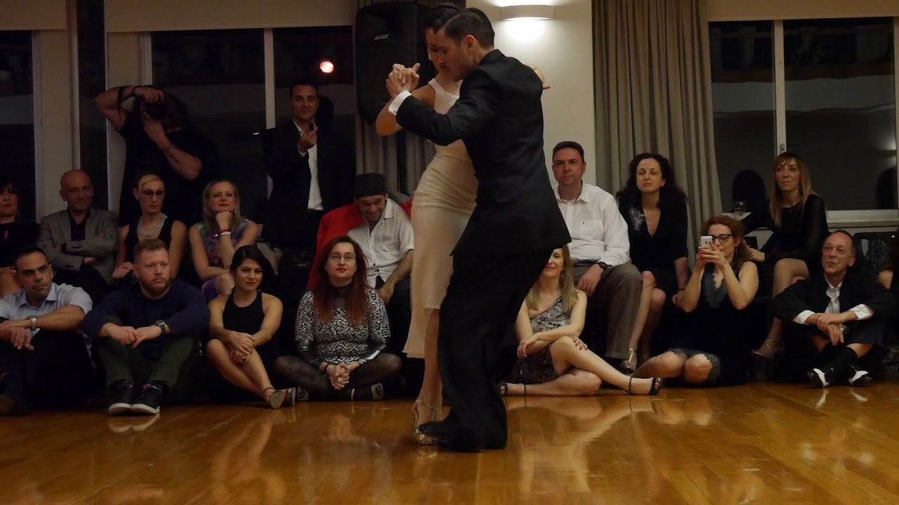 Neri Piliou & Yanina Quinones - "La Milonga de Buenos Aires" (Francisco Canaro)