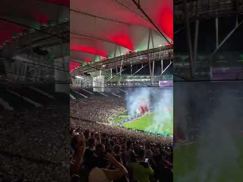 ENTRADA DO VASCO NO MARACANÃ PARA A PARTIDA CONTRA O FLUMINENSE