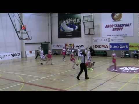 Pirgit Püü Number 13 Pink Dress