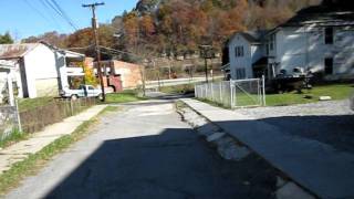 preview picture of video 'Matoaka, WV 1 - The outskirts of town'