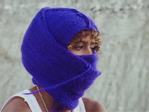 Video thumbnail for LE MONDE EST À TOI