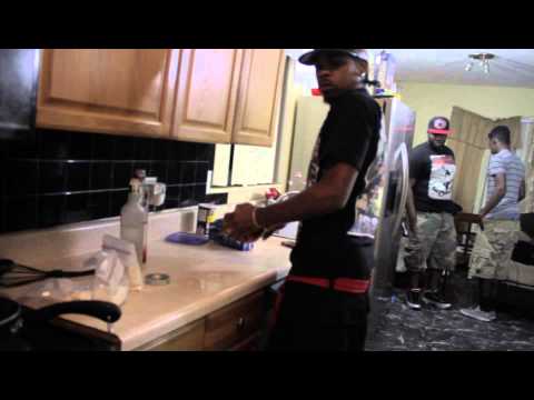 JuJu Baby behind da scene of Luc Buck video with Vulcha Boyz