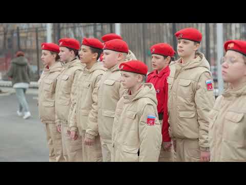 Более 500 юнармейцев Владивостока приняли участие в проверке уровня своей подготовки.