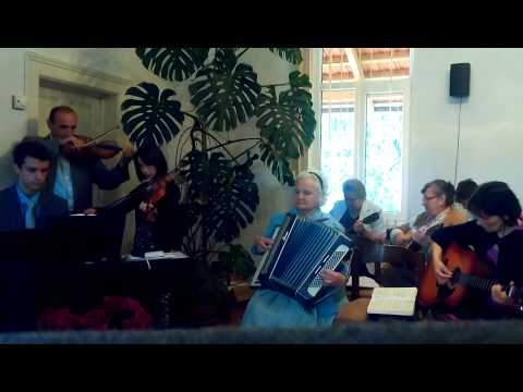 Imnul 493 la biserica Adventista Lupeni