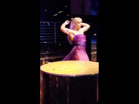 Miss Americano - Dangerous Woman