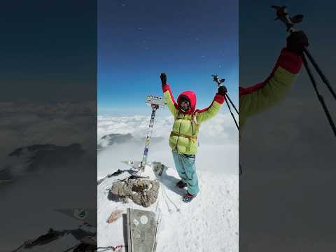 10 августа, в 10:30 утра я поцеловала макушку Эльбруса!#вместепопути #эльбрус #восхождение