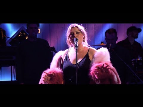 Video thumbnail for Småtjejer
