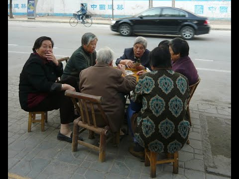 SEÑORAS MAYORES JUGANDO A...ANNO 1800