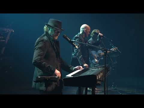 NIGHT FEVER - Christmas Gift Nr. 22  -  22.12.2021  **PAYING THE PRICE OF LOVE**