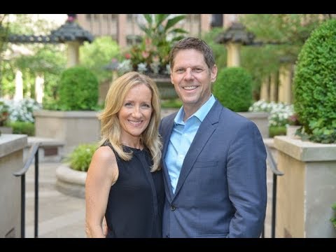 download lagu mp3 mp4 Ron Lewis Pastor, download lagu Ron Lewis Pastor gratis, unduh video klip Download Ron Lewis Pastor Mp3 dan Mp4 Viral Gratis