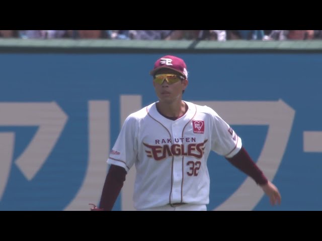 【2回表】イーグルス・中島大輔 強風に流されるフライを危なげなくキャッチ!! 2025年7月21日 東北楽天ゴールデンイーグルス 対 北海道日本ハムファイターズ